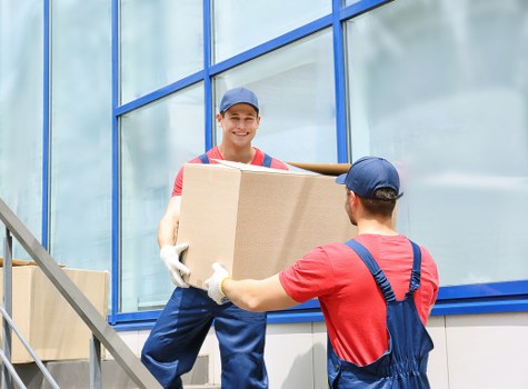 Local man and van team helping with home removals in Catford